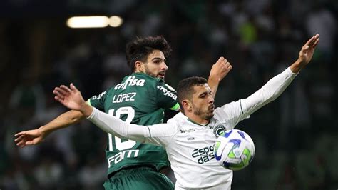 Palmeiras vence o Goiás com novo gol heroico de Breno Lopes .